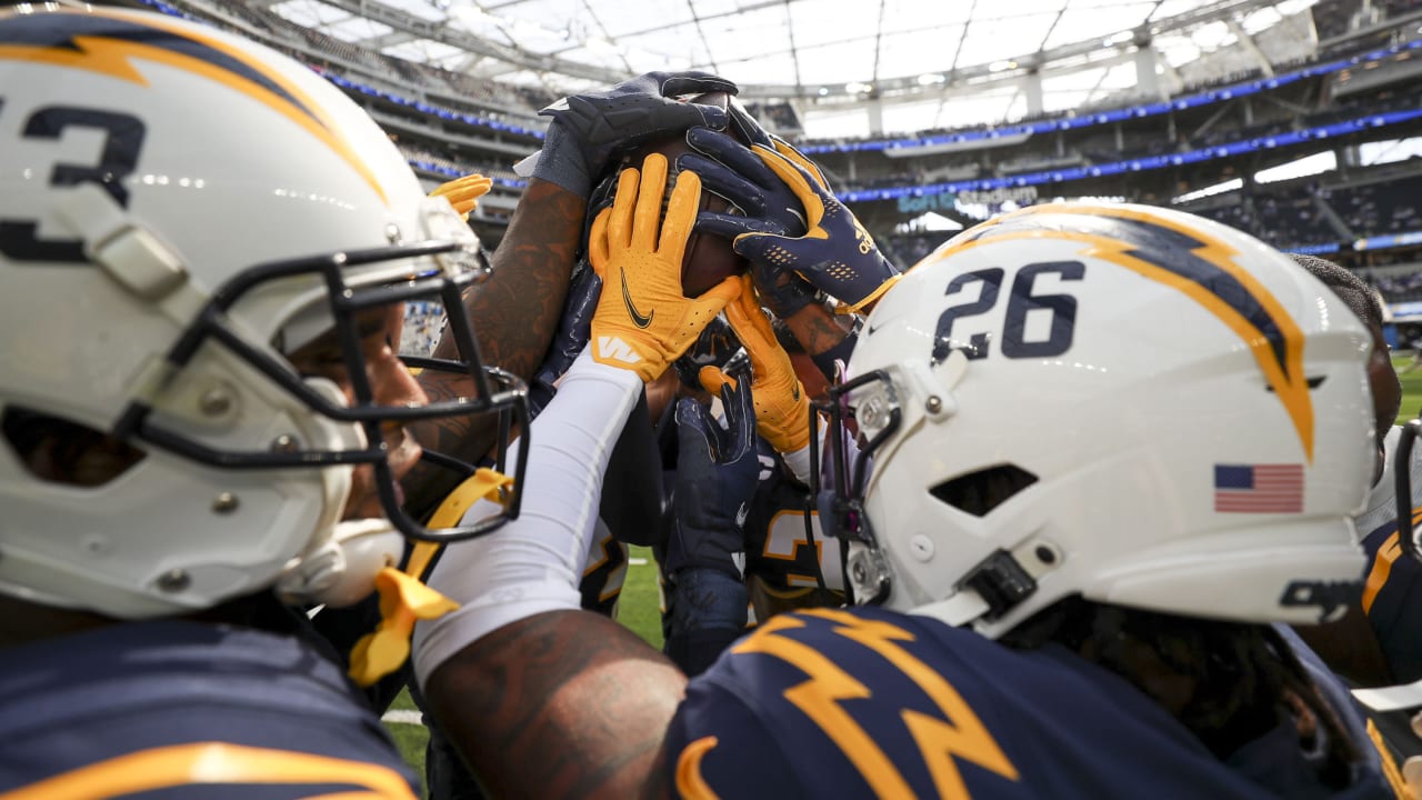 Photos: Seahawks Vs. Chargers Pregame