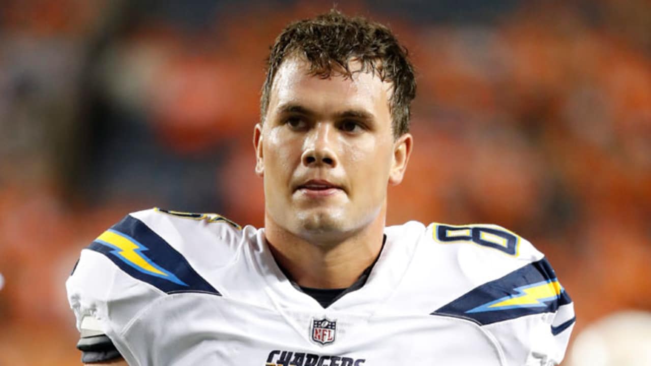 Hunter Henry Out for Season with Torn ACL