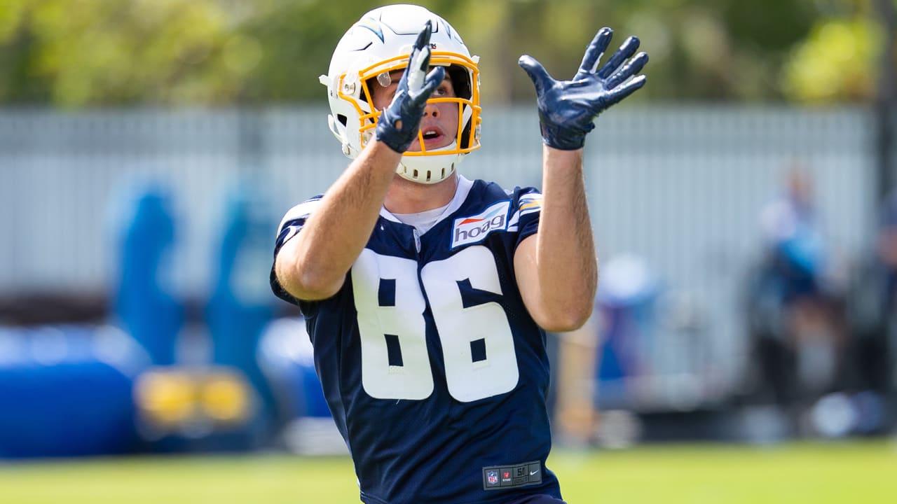 Camp Questions: How Will Hunter Henry Change the Offense?