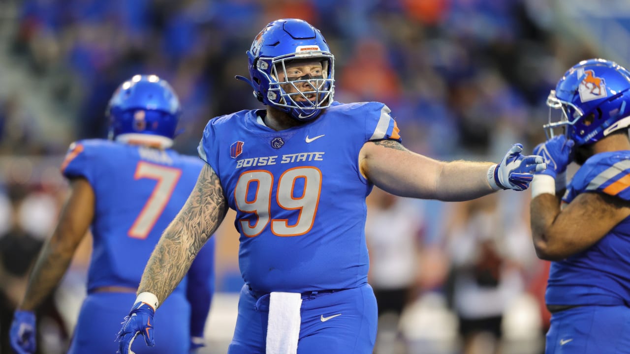 Chargers NFL Draft Result: LA selects Boise State DL Scott Matlock - Bolts  From The Blue