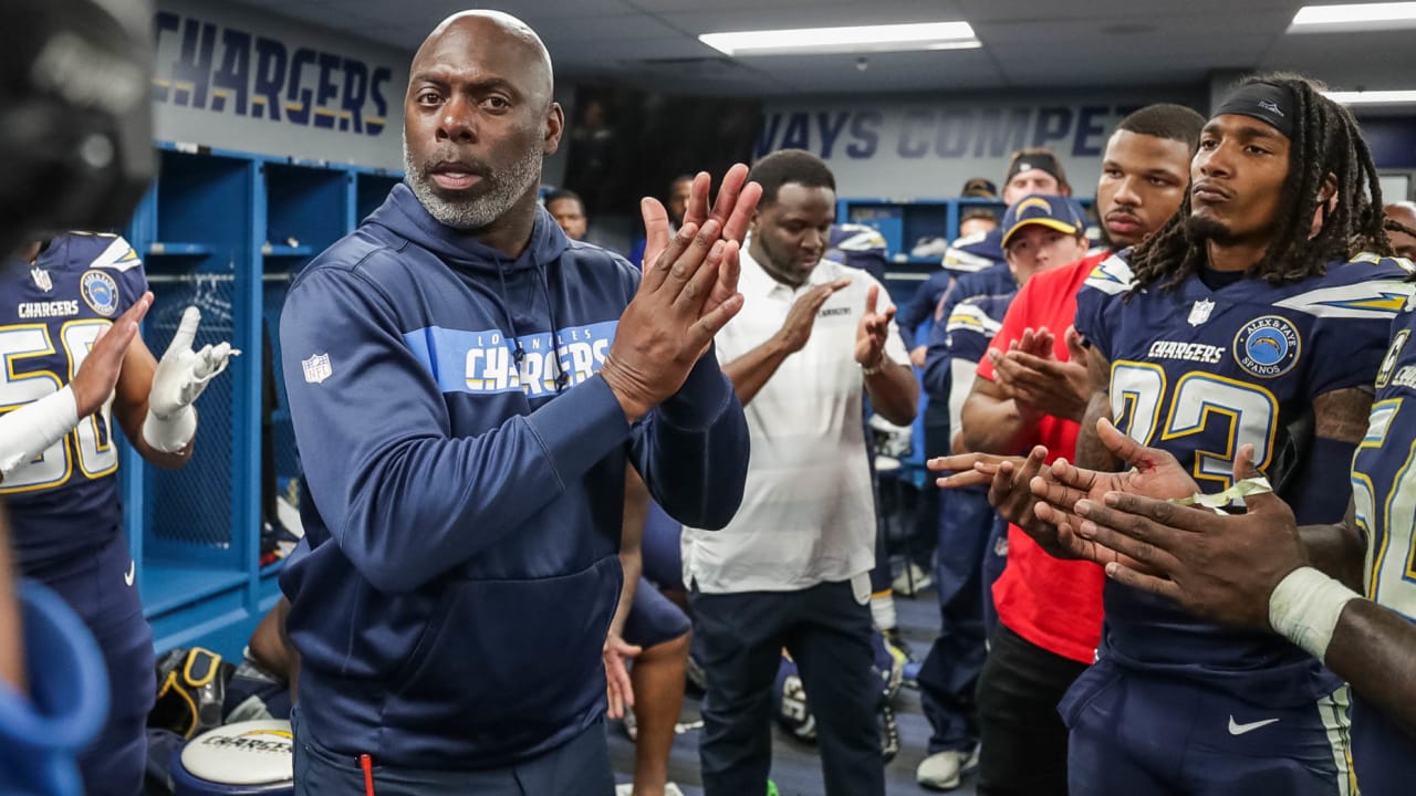 Inside the Winning Locker Room Against the Bengals