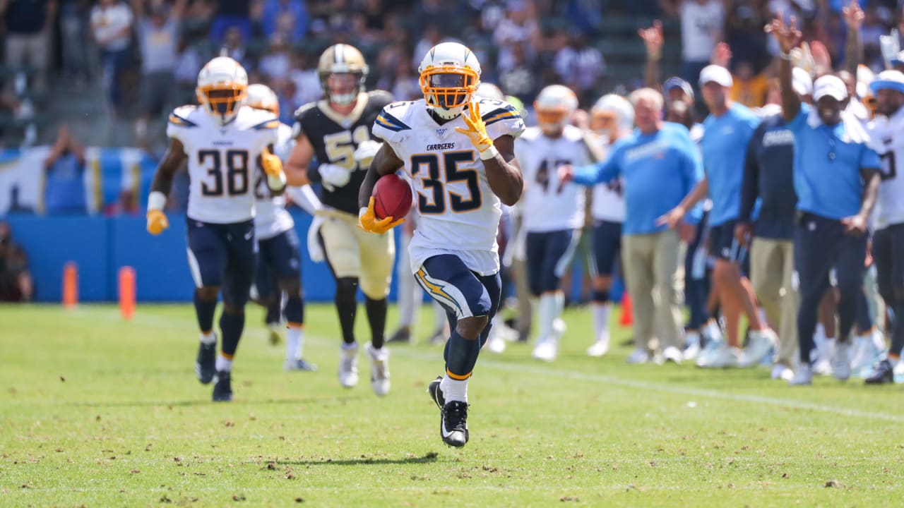 81-yard punt return highlights Chargers' win over Rams