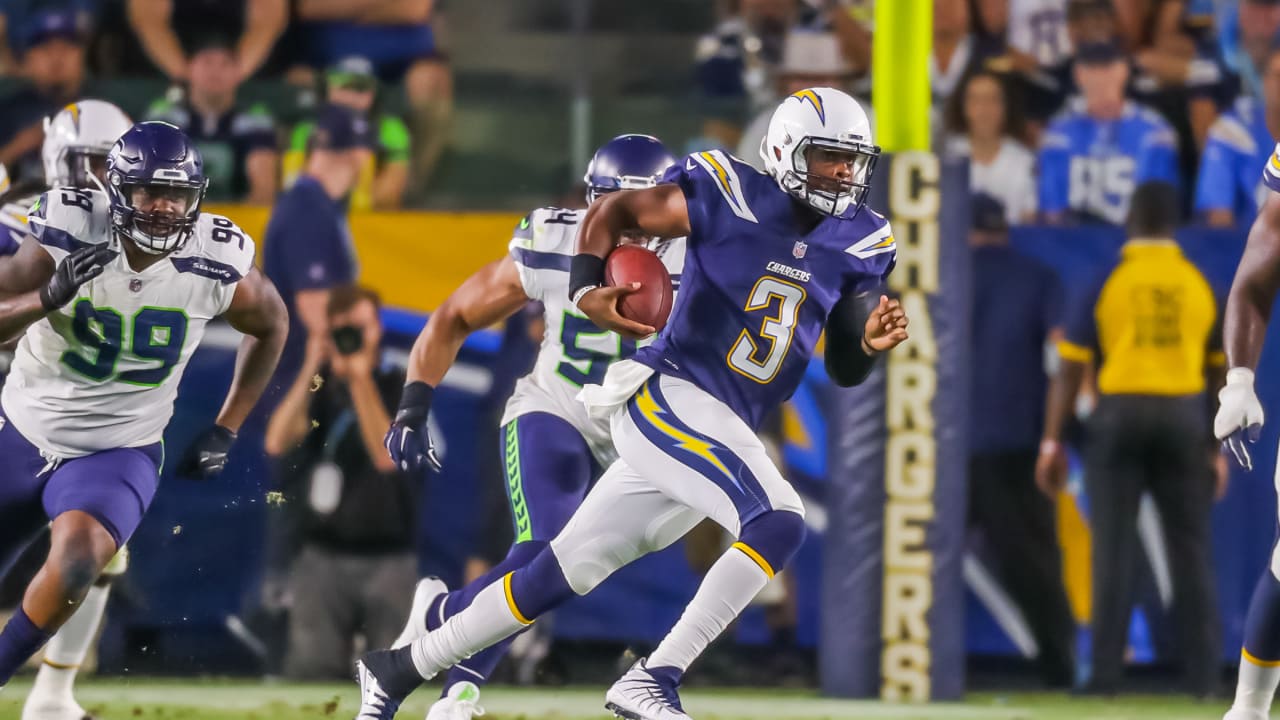 Geno Smith With Boys & Girls Clubs of Metro Los Angeles As Chargers  Announce Partnership - ROC NATION