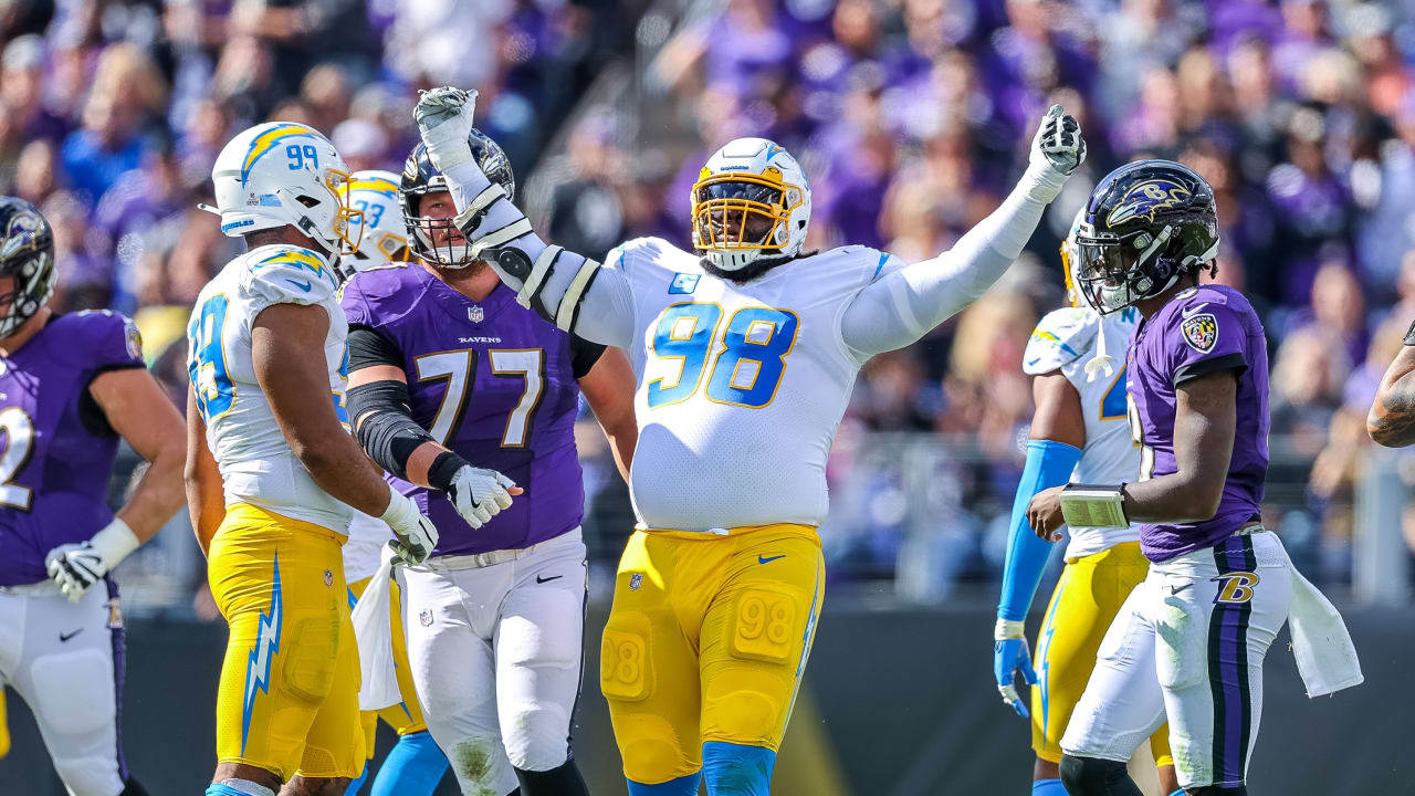 Defensive tackle Linval Joseph of the Minnesota Vikings celebrates