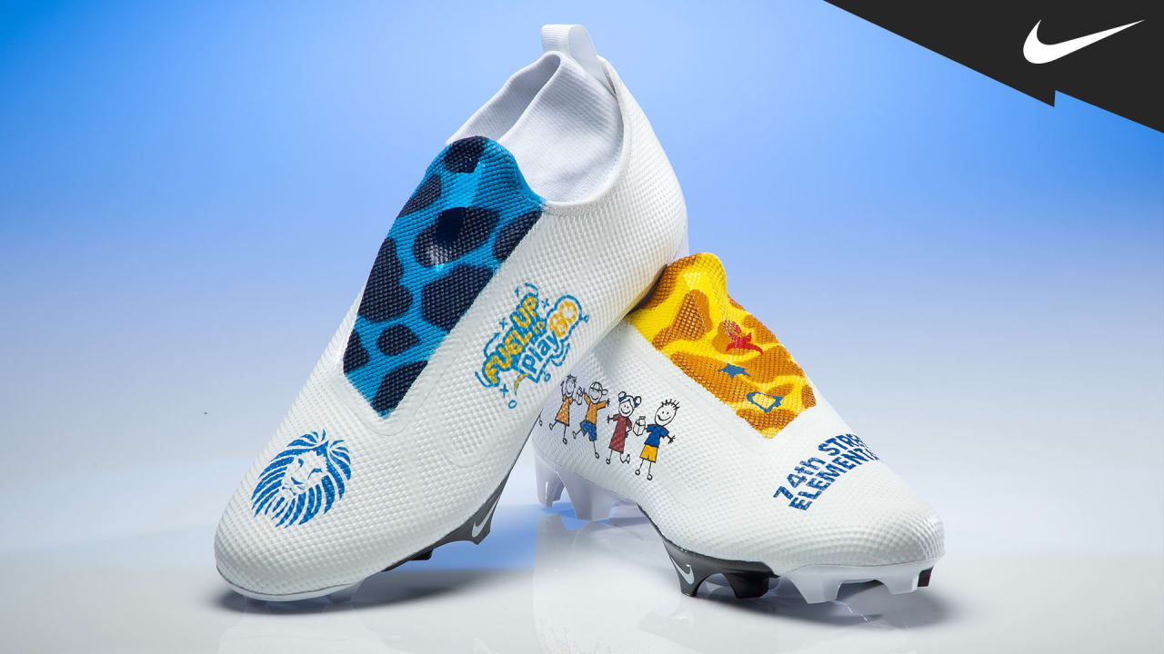 Chargers safety Alohi Gilman gets custom cleats to help the fight