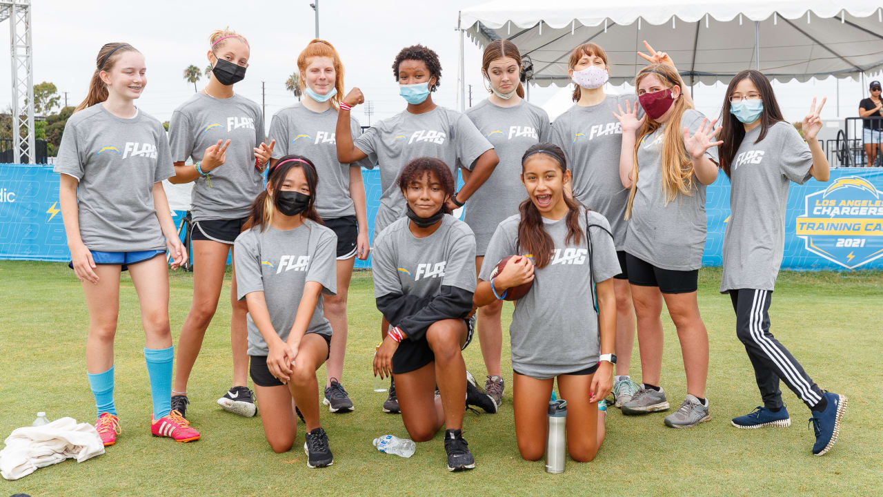 LA Rams Host Girls' Flag Football Clinic at Challengers Club