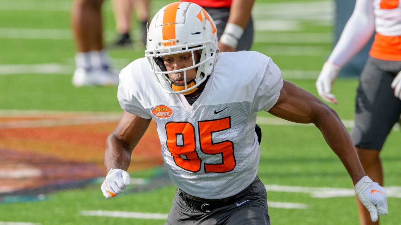 NFL Draft: LA Charges select Vols WR Josh Palmer in third round