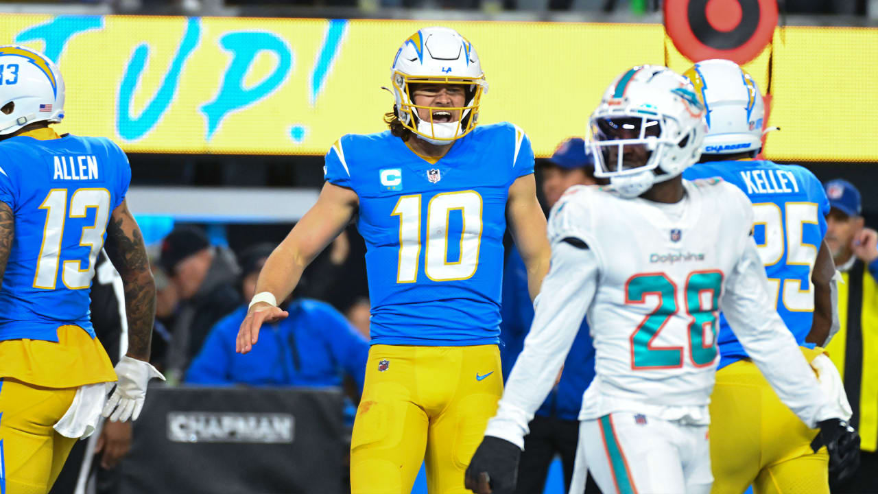 Chargers vs. Dolphins: First-half highlights