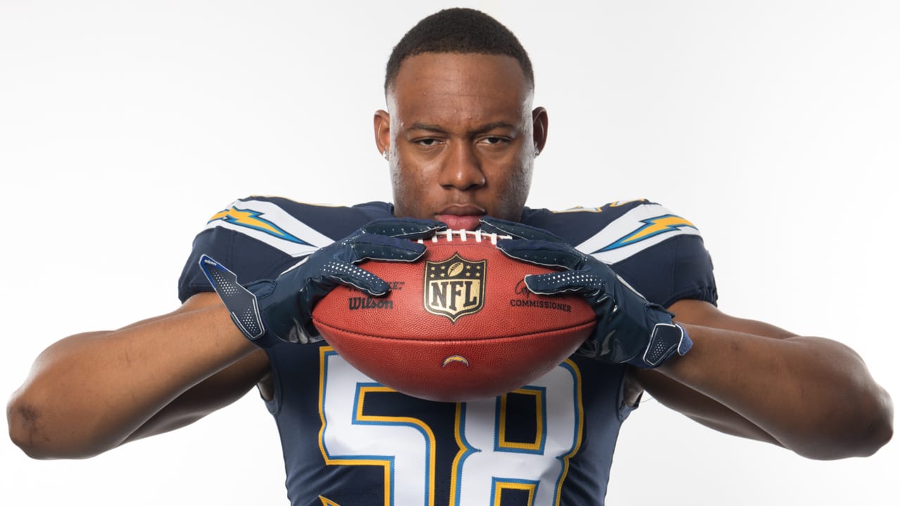 Reports: Seahawks signing former Chargers linebacker Uchenna Nwosu