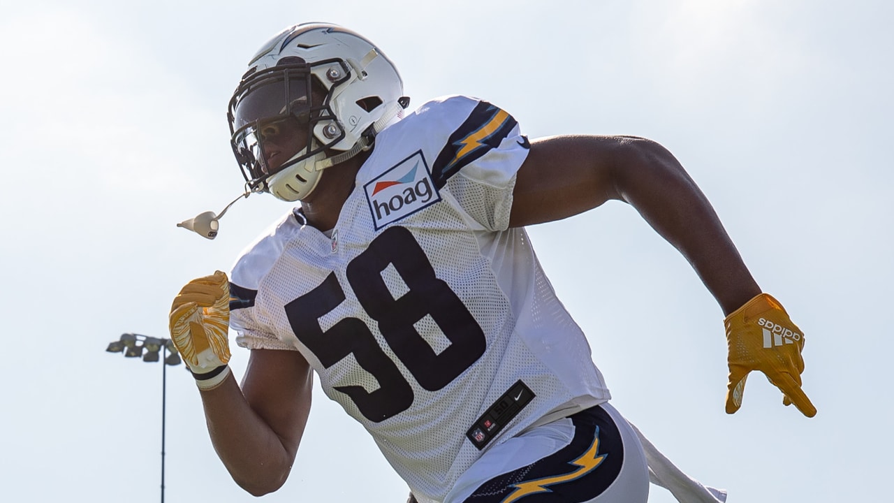 Rookie Linebackers Earning High Praise from Coaches