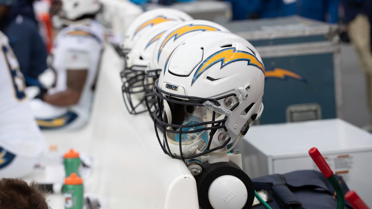 chargers-have-some-intriguing-battles-at-training-camp-for-key-roster-spots