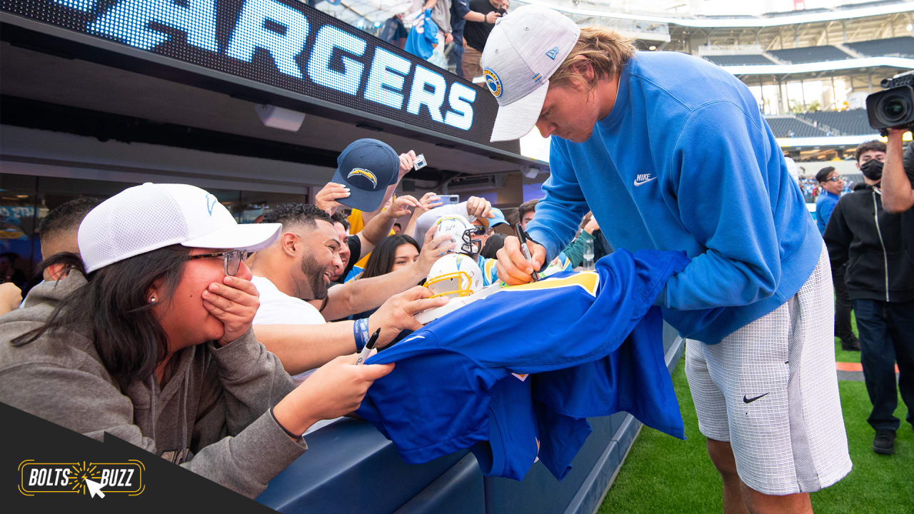 Chargers News: Justin Herbert's jersey is a top-10 best seller - Bolts From  The Blue