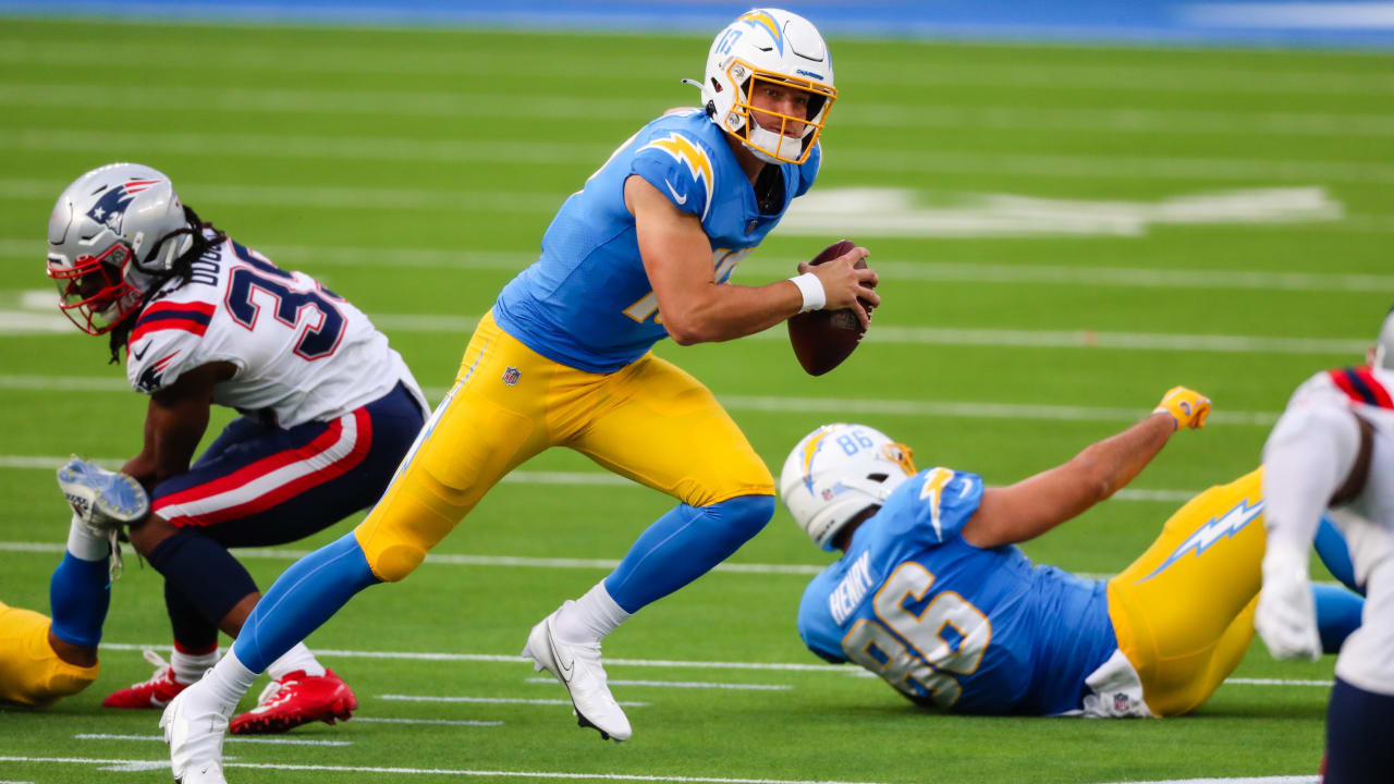 Justin Herbert #10 Los Angeles Chargers Youth Inverted Nike Game Jersey  -Yellow