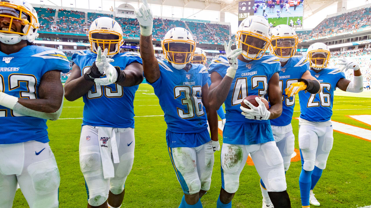 Top Photos Chargers Win in Miami