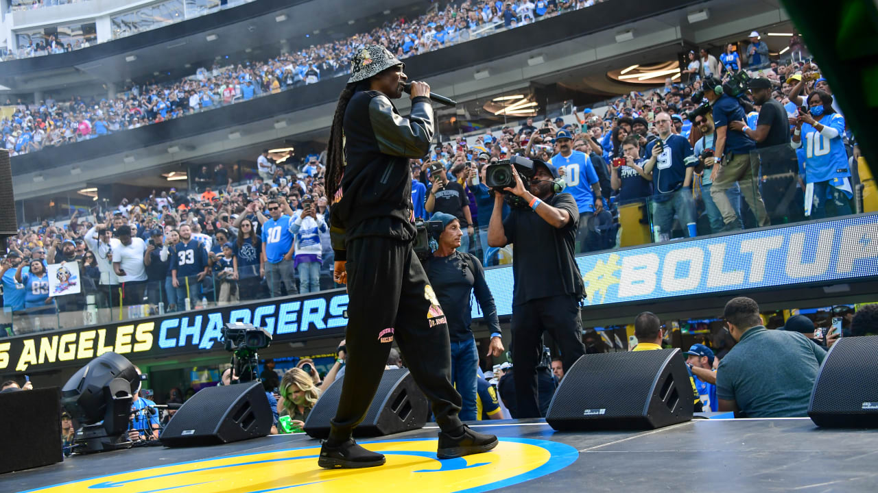 Chargers host NFL Draft Party at SoFi Stadium in Inglewood; Select