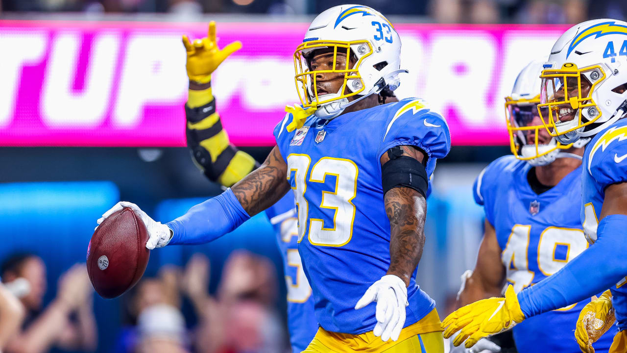 From the Podium: Three Takeaways: Derwin James Talks Taking His Leadership  to 'Another Level' in 2022