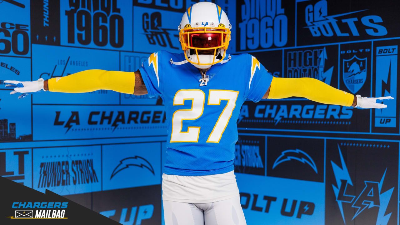 Los Angeles Chargers NFL Jersey Blue Yellow Size Medium NWT