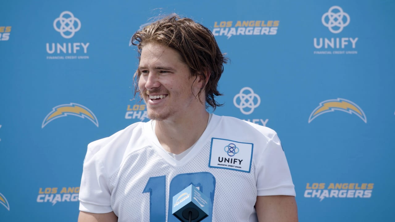 Chargers News: PFF Urges Justin Herbert to Embrace Aggression for 2023  Success - Sports Illustrated Los Angeles Chargers News, Analysis and More