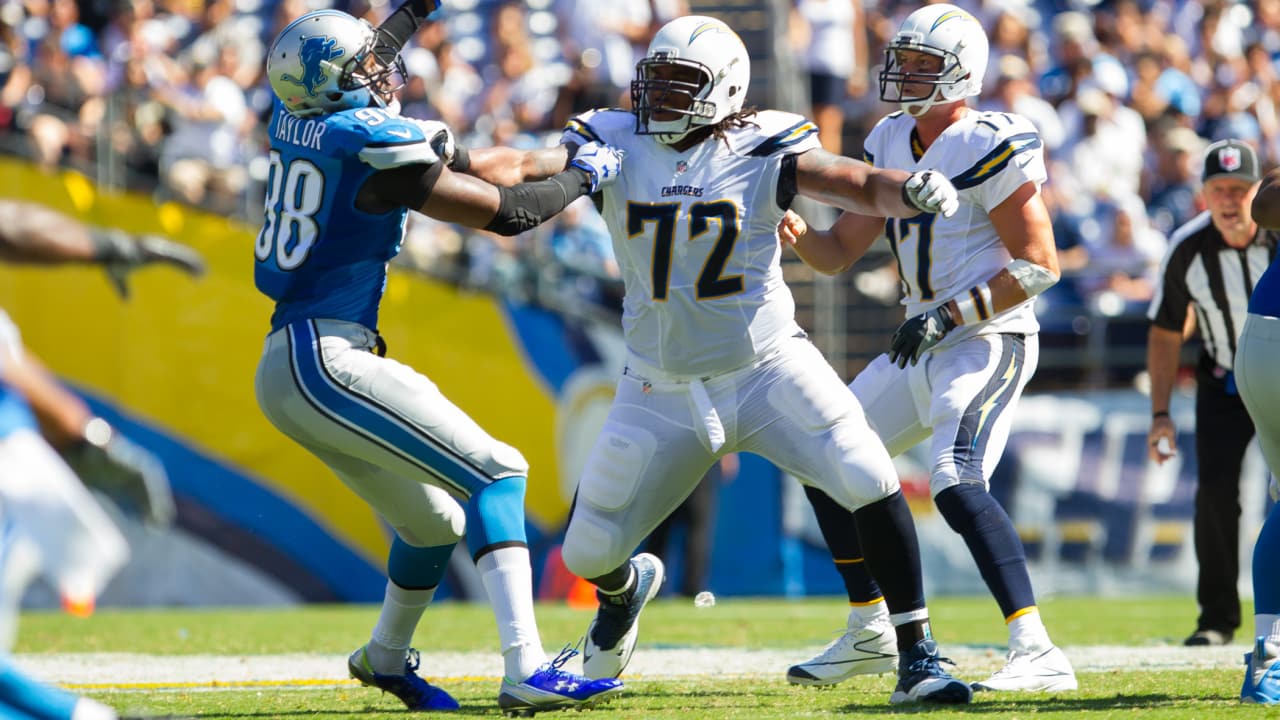 Chargers Waive OT Joe Barksdale