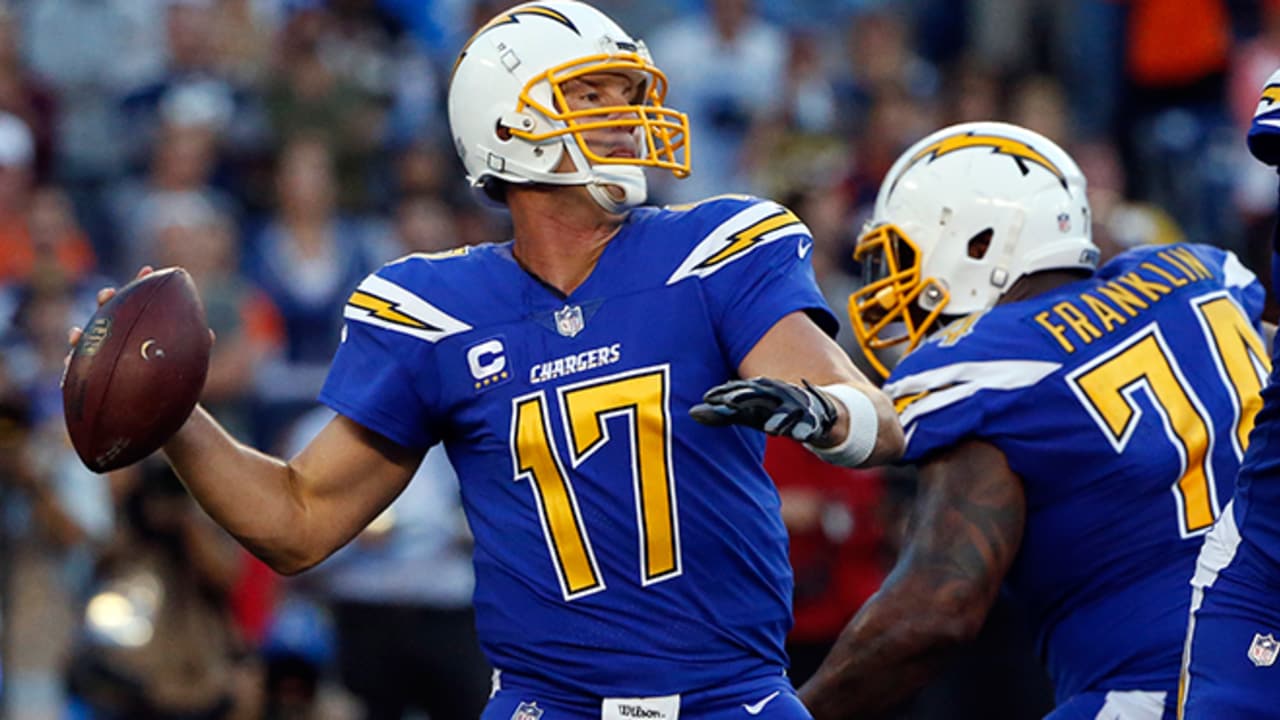 Chargers Recap: Defense blows 21-point lead to Broncos, lose 31-30 - Bolts  From The Blue