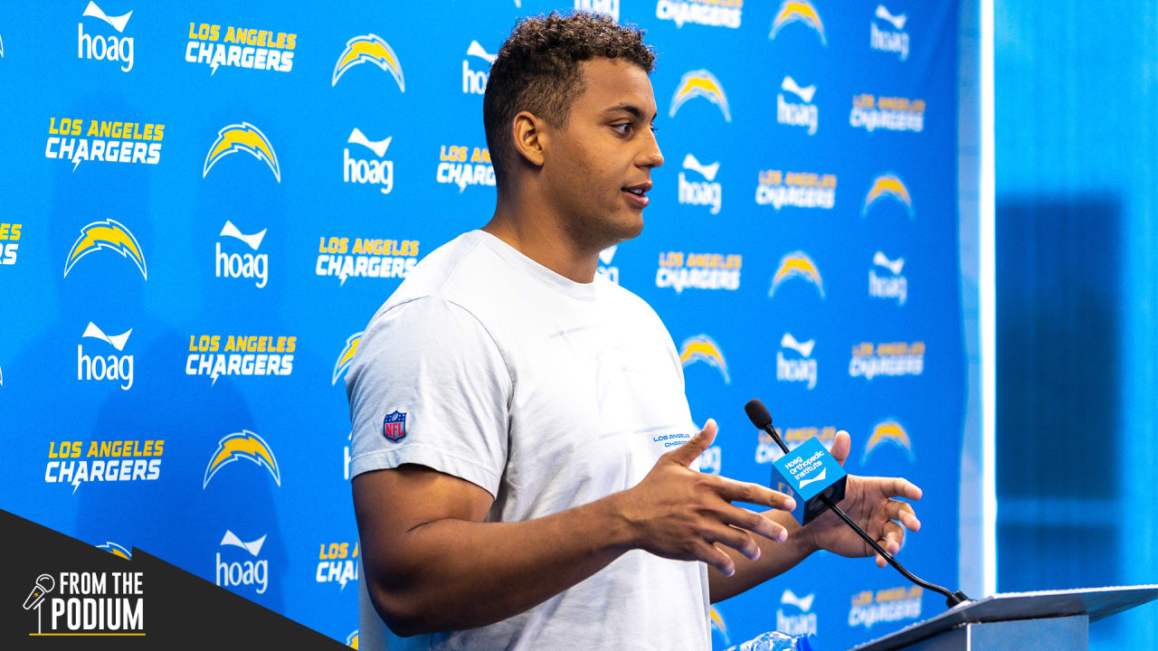 Chargers' Rashawn Slater works to improve, even on honeymoon - Los