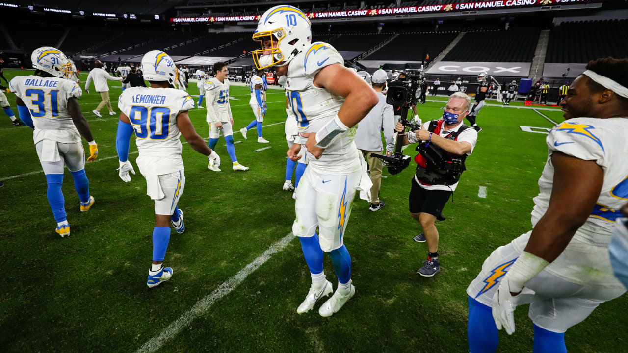 Raiders vs. Chargers live updates: Justin Herbert silences Raiders, Monday  Night Football score, stats and highlights - The Athletic