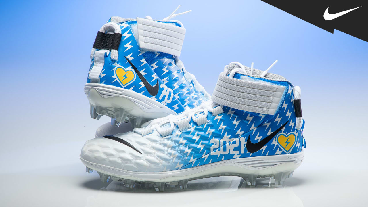 Chargers safety Alohi Gilman gets custom cleats to help the fight