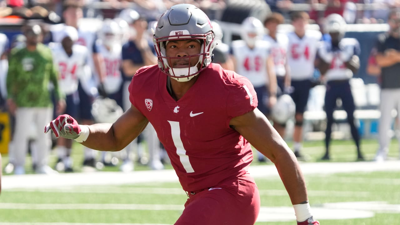 Washington State linebacker Daiyan Henley named finalist for