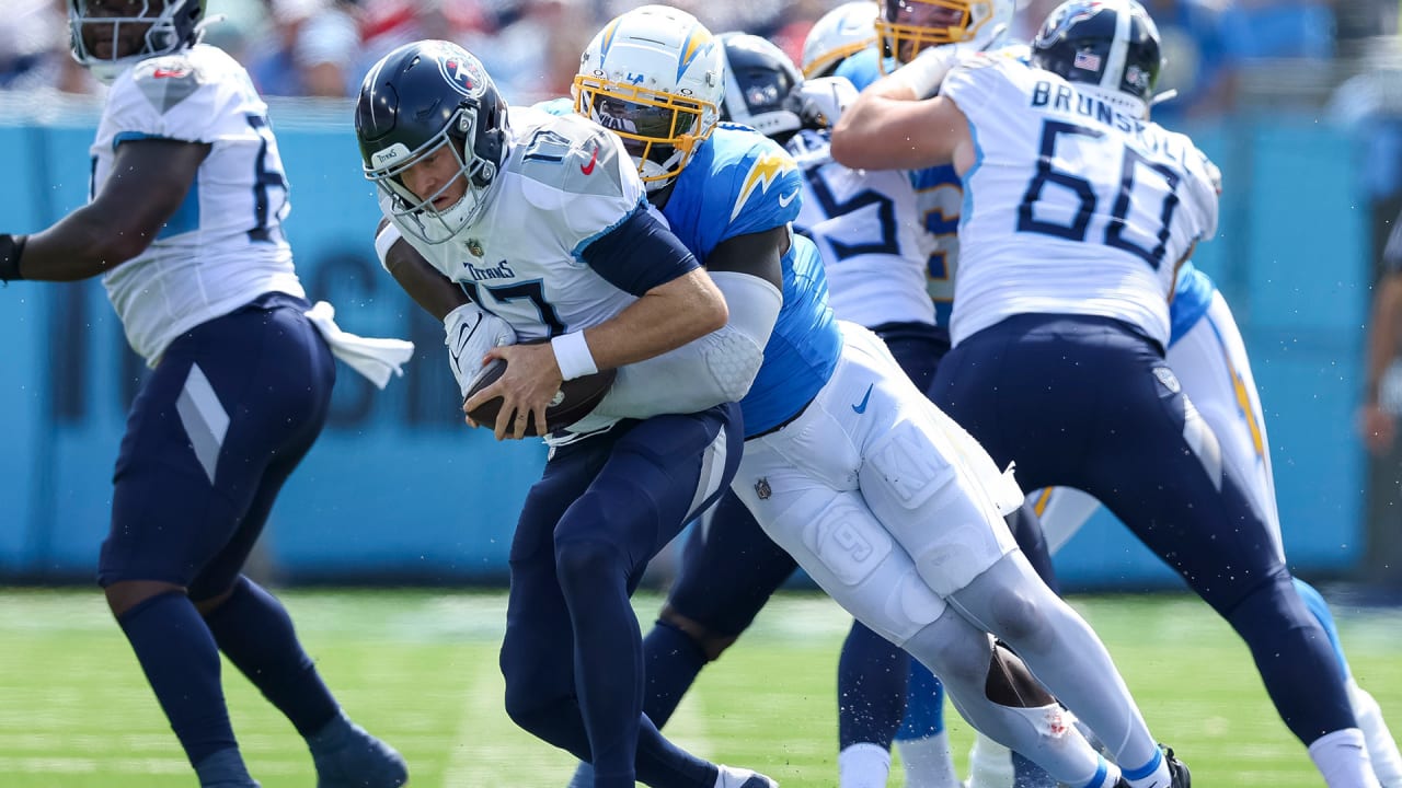 Chargers-Titans Game Day Updates