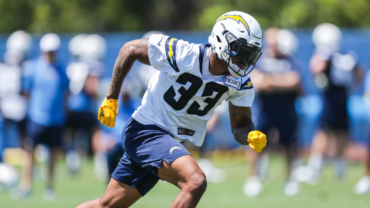 Chargers Training Camp Rookies Rise Following Veteran Wr Injury - rvj222i