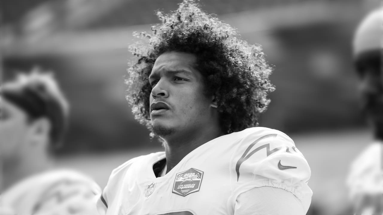 Chargers Defensive End Isaac Rochell Nominated for 2020 Walter Payton Man  of the Year Award