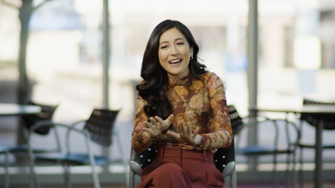 Mina Kimes Sits Down with the Chargers