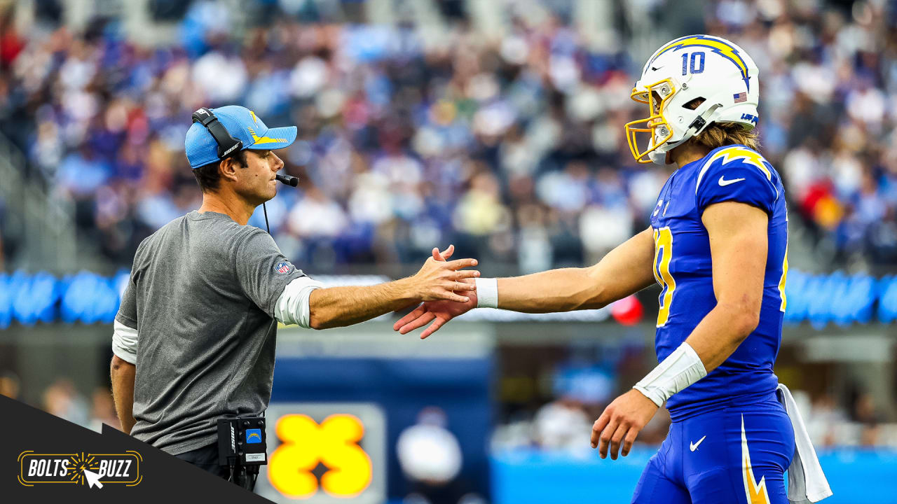 Herbert throws 3 touchdowns, Chargers defeat Giants 37-21