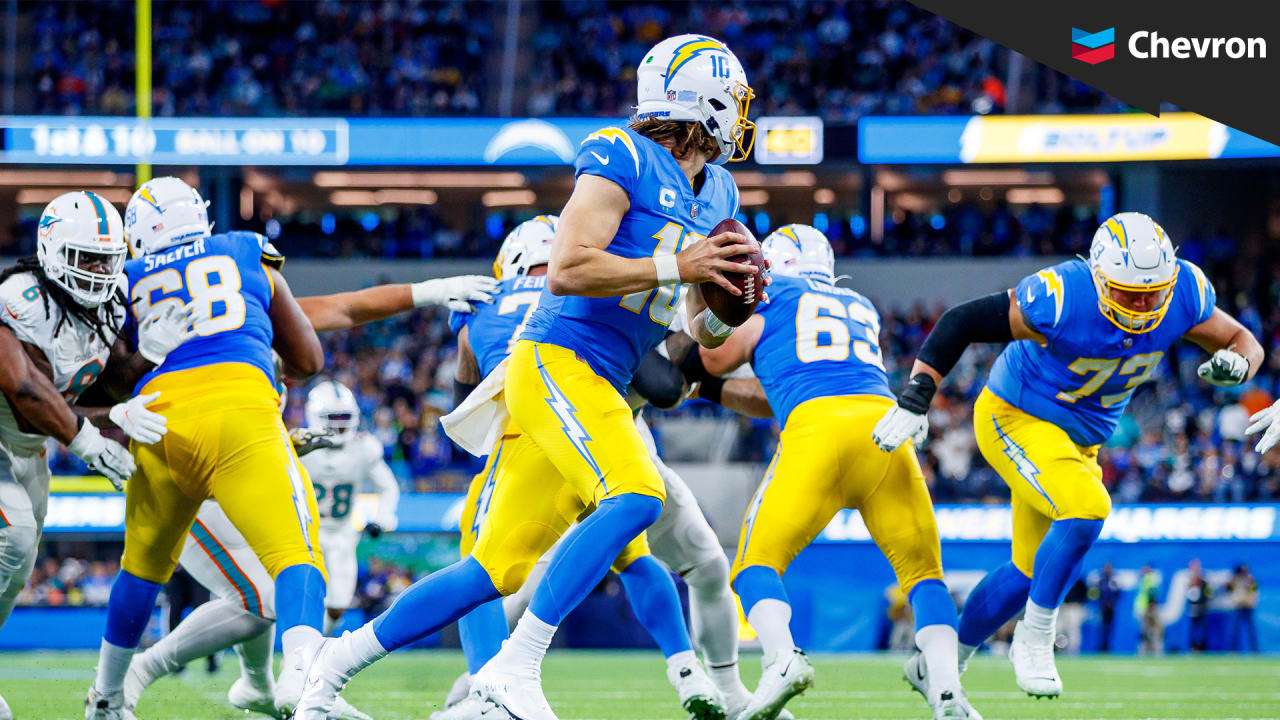 Chargers celebrate alumni weekend with powder blue uniforms vs. Titans