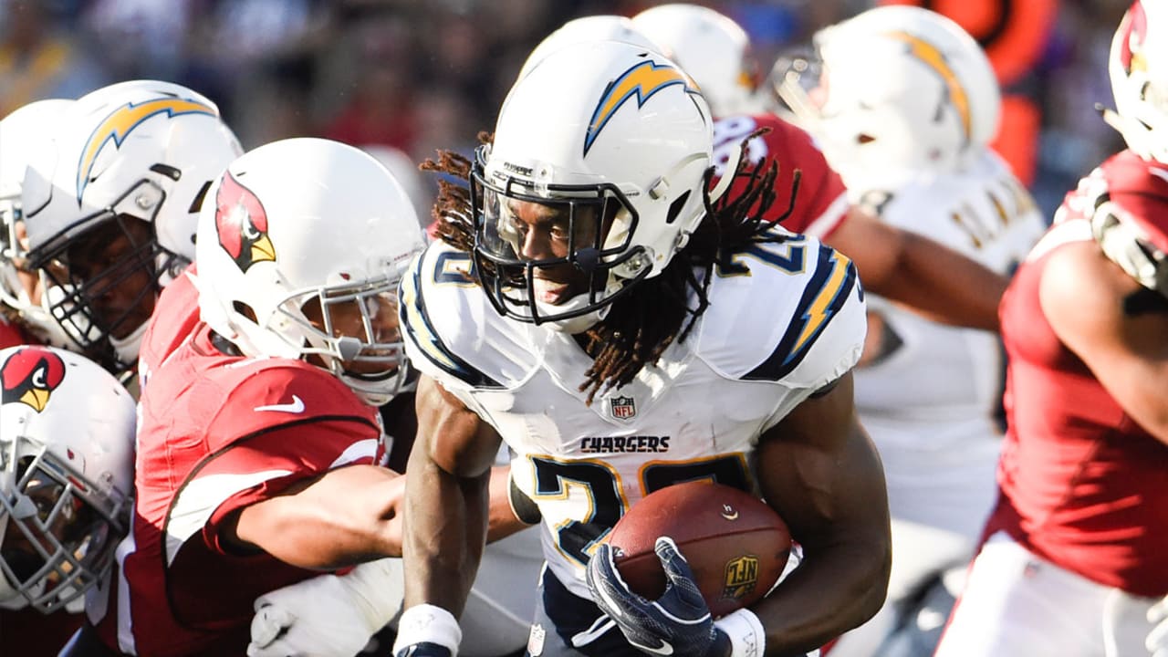 Cardinals officially sign former Los Angeles Chargers DT Darius Philon