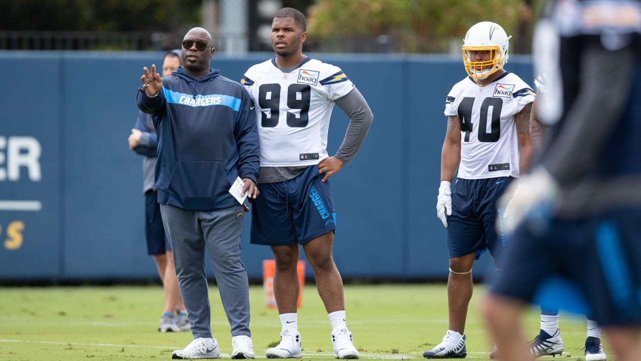 Chargers top pick Herbert focusing on playbook at minicamp - The