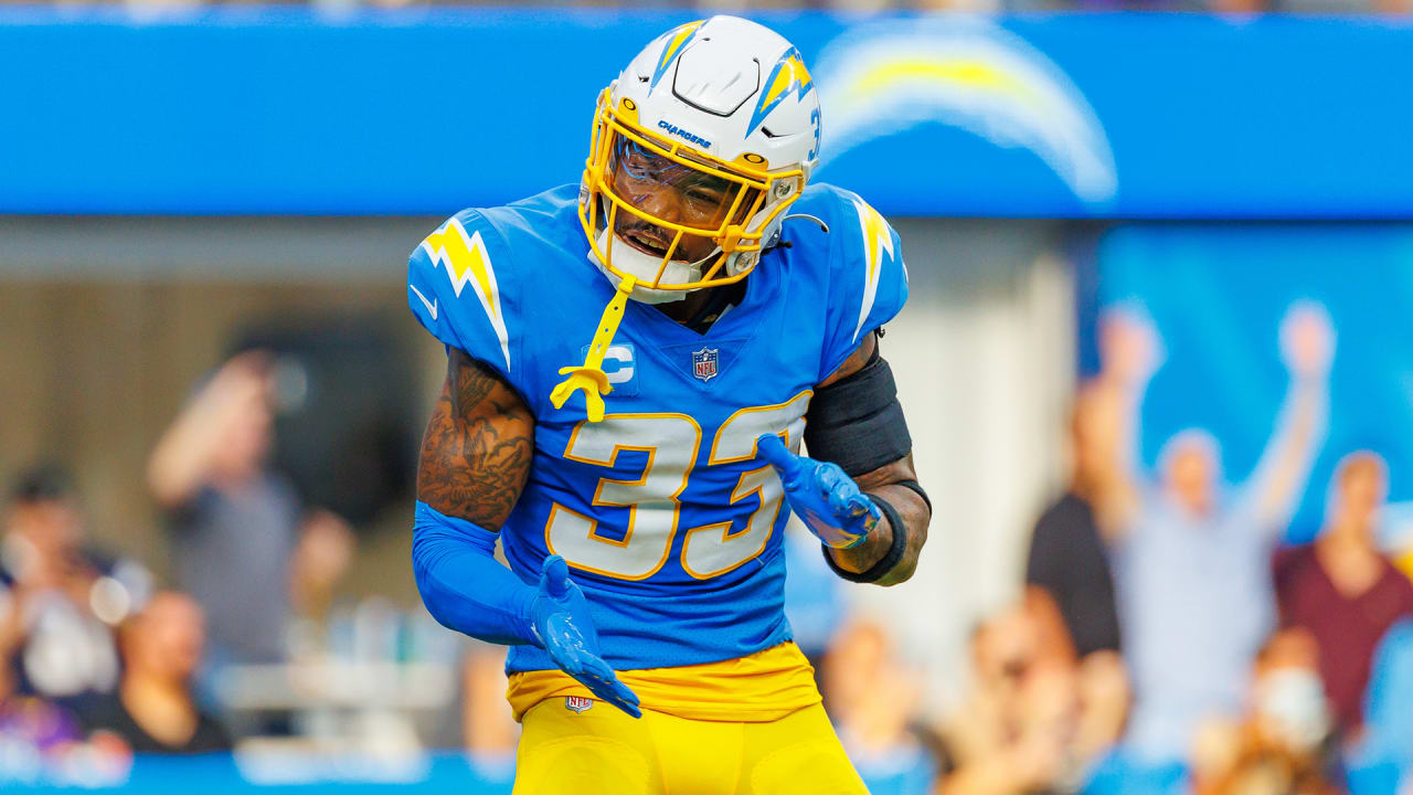 PCF - Chargers Derwin James 2019 Pro Bowl Practice worn T-Shirt