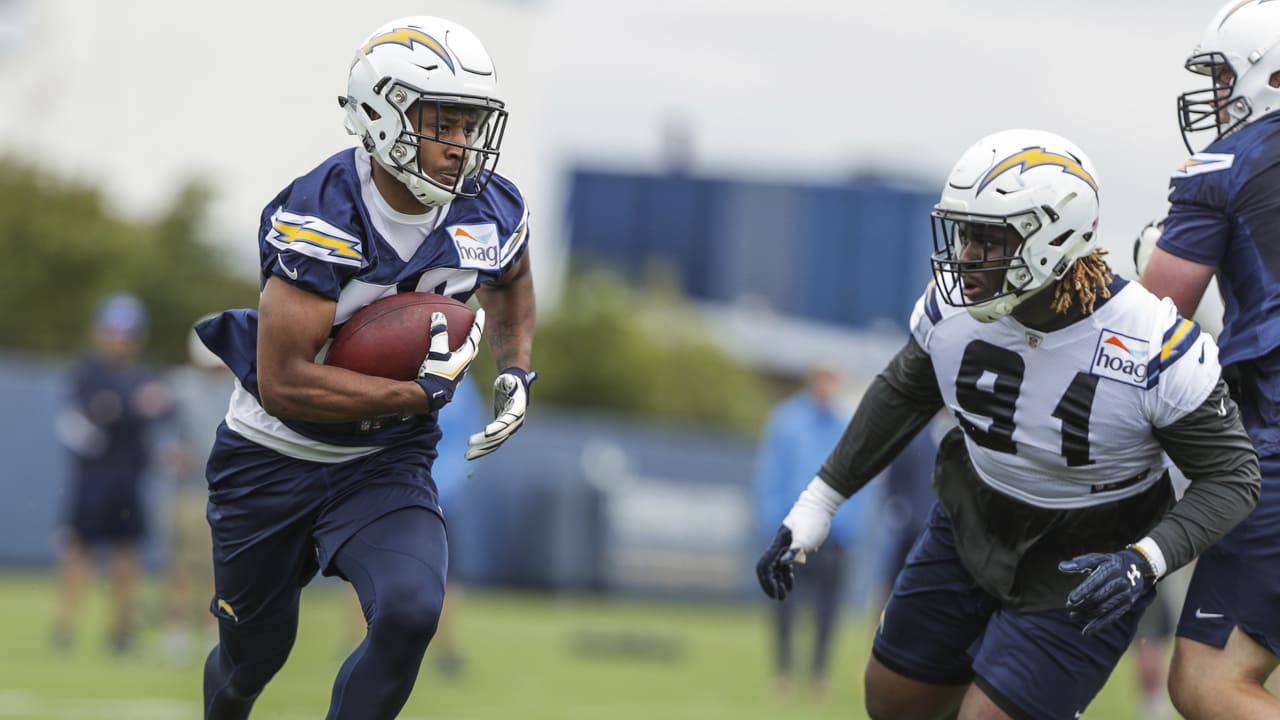 For Rookies, Training Camp a Time to 'Earn Your Stripes'