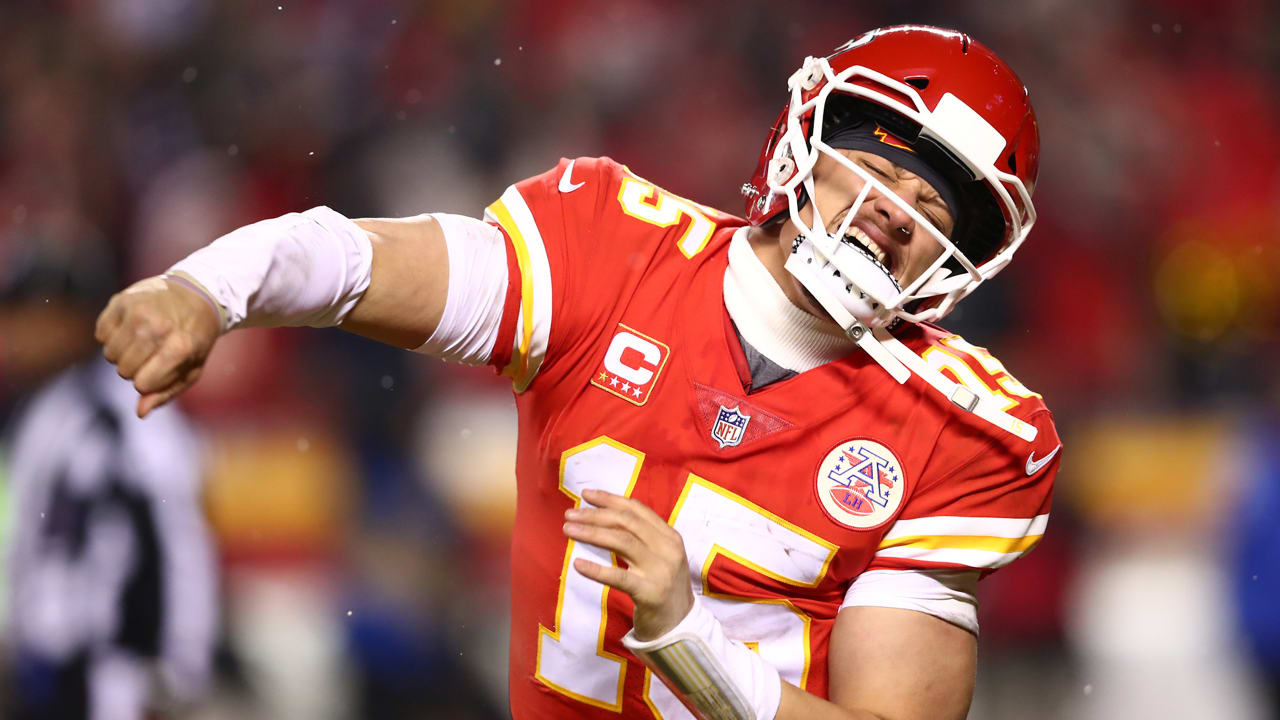 KC Chiefs finally beat Colts in playoff game, win 31-13