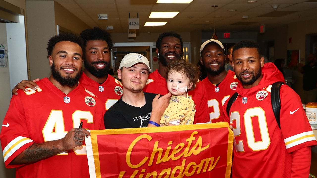 Photo Gallery Chiefs DBs Visit TUKHS