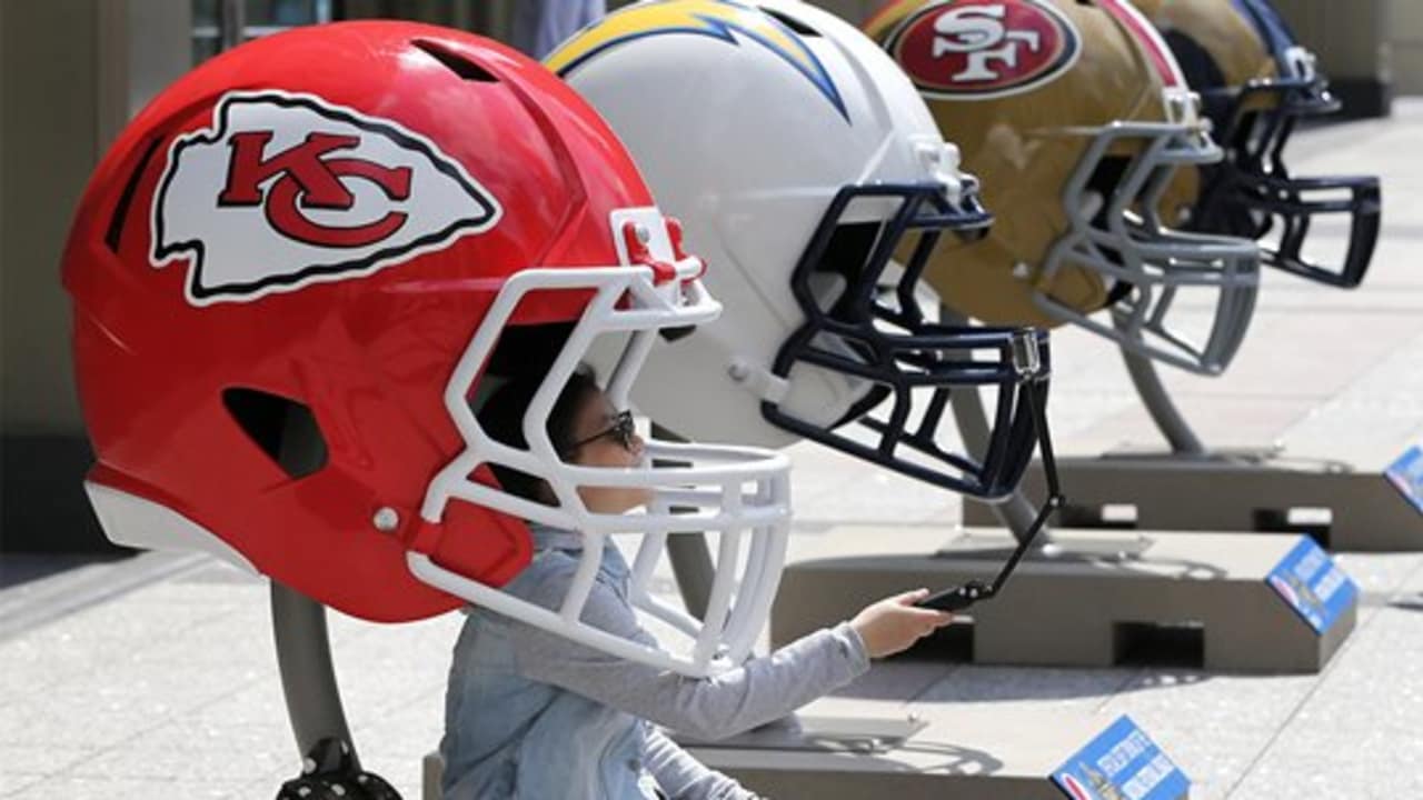 NFL alternate helmet roundup: Cardinals join in on the black helmet trend