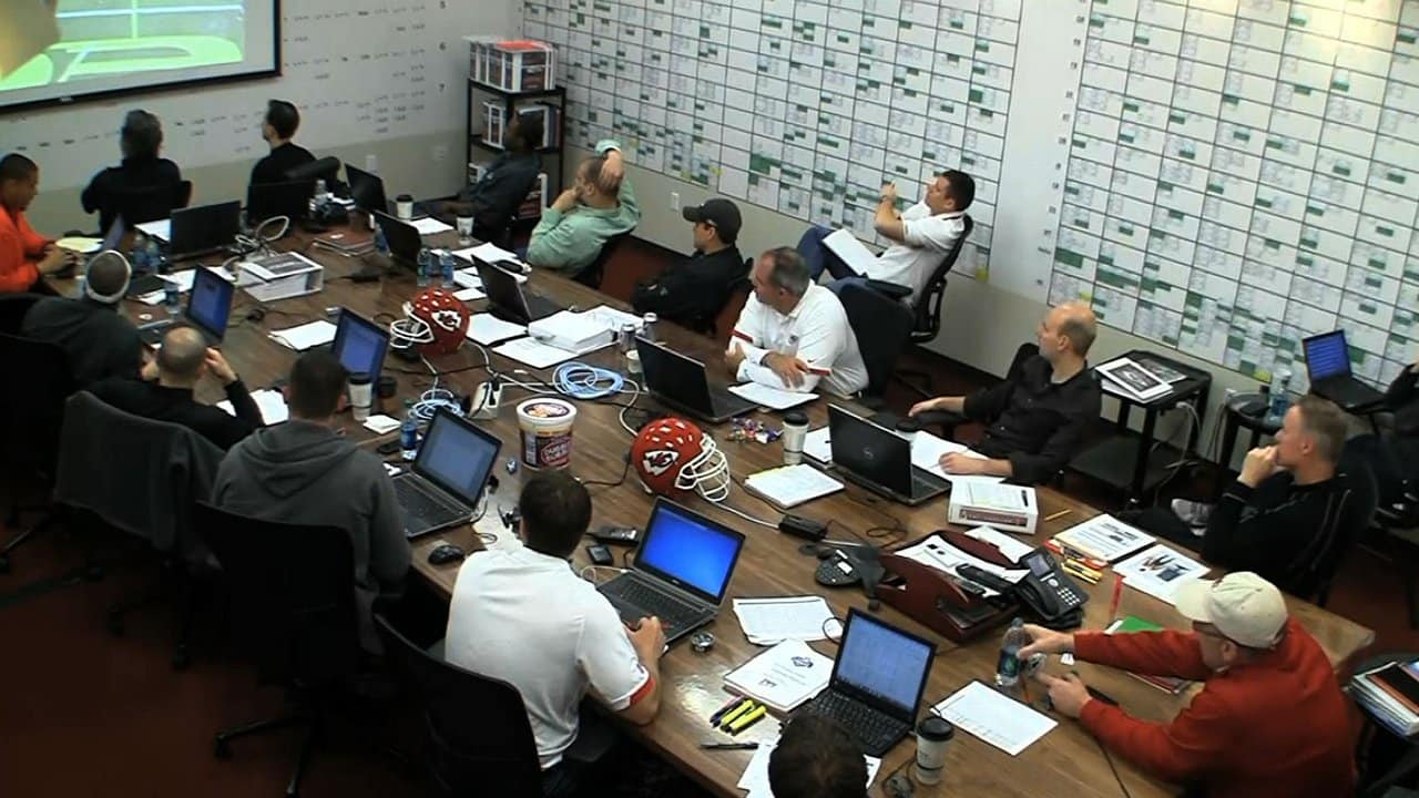 Exclusive Draft Room Footage
