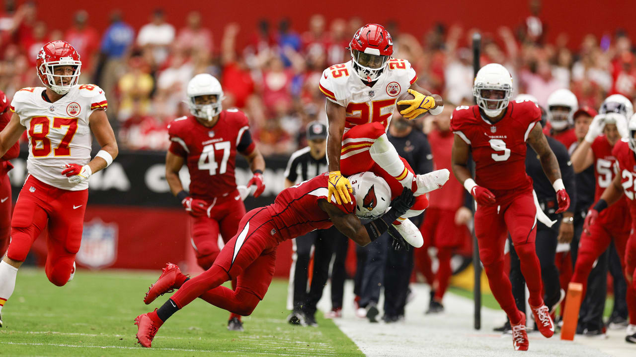 KC Chiefs decline extending Clyde Edwards-Helaire's option