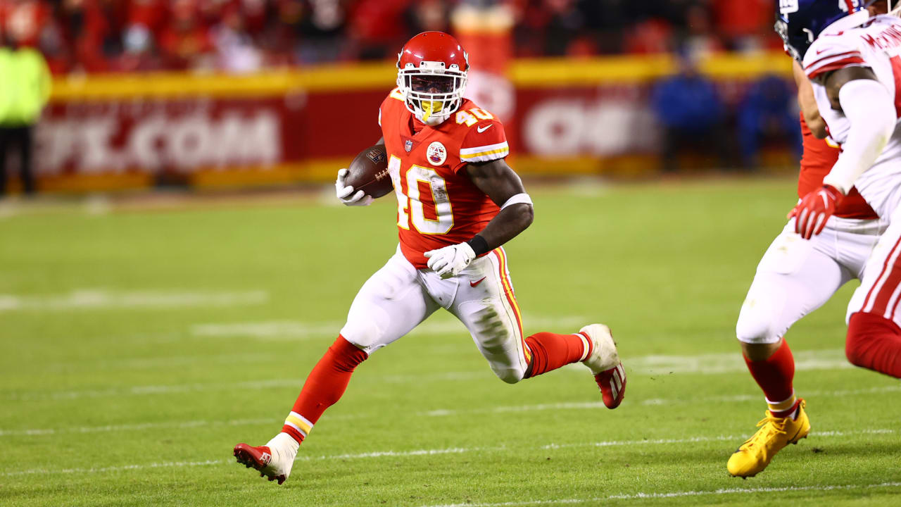 Every Tyreek Hill catch in 94-yard game