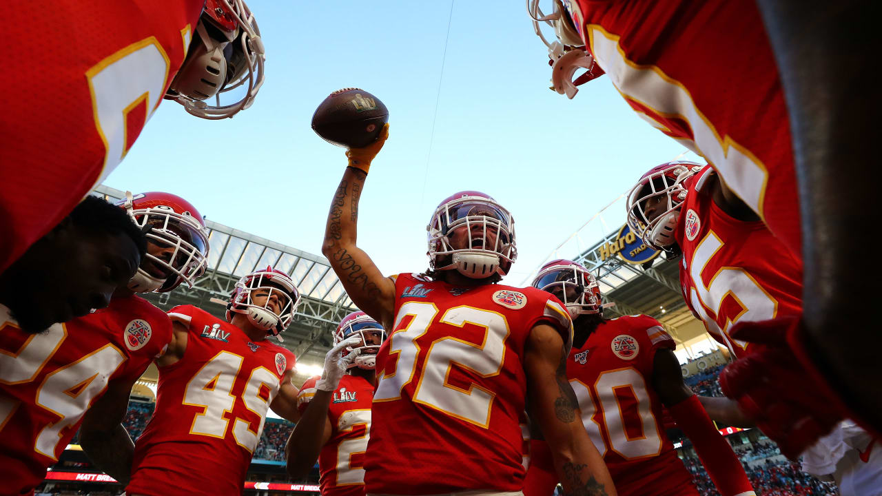 Super Bowl LIV: 49ers vs. Chiefs Pregame Photos