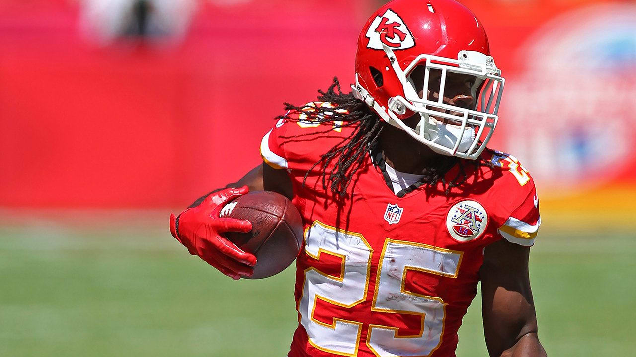 TOUCHDOWN: Kansas City Chiefs wide receiver Cornell Powell Hauls in the  Toe-Tap Touchdown from quarterback Blaine Gabbert