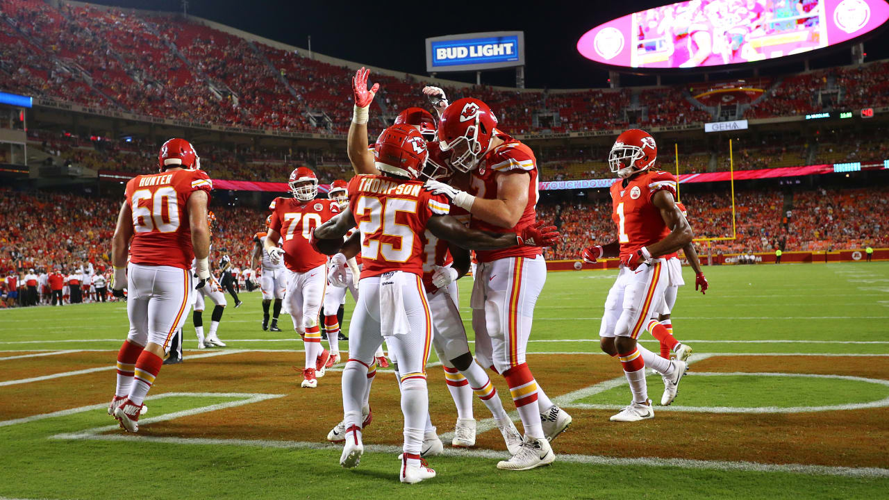 Photo Gallery: Chiefs vs. Bengals Game Action