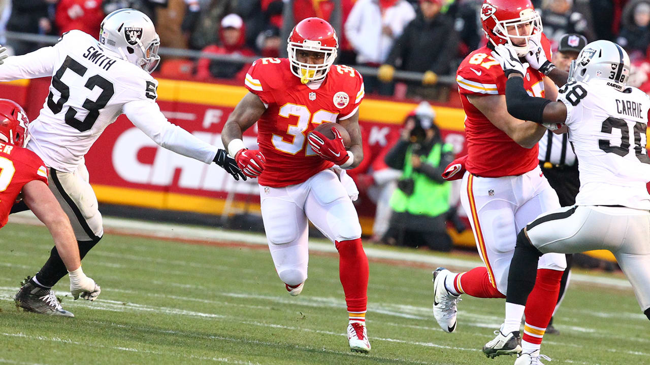 Halftime Recap: Chiefs Lead Raiders, 14-10