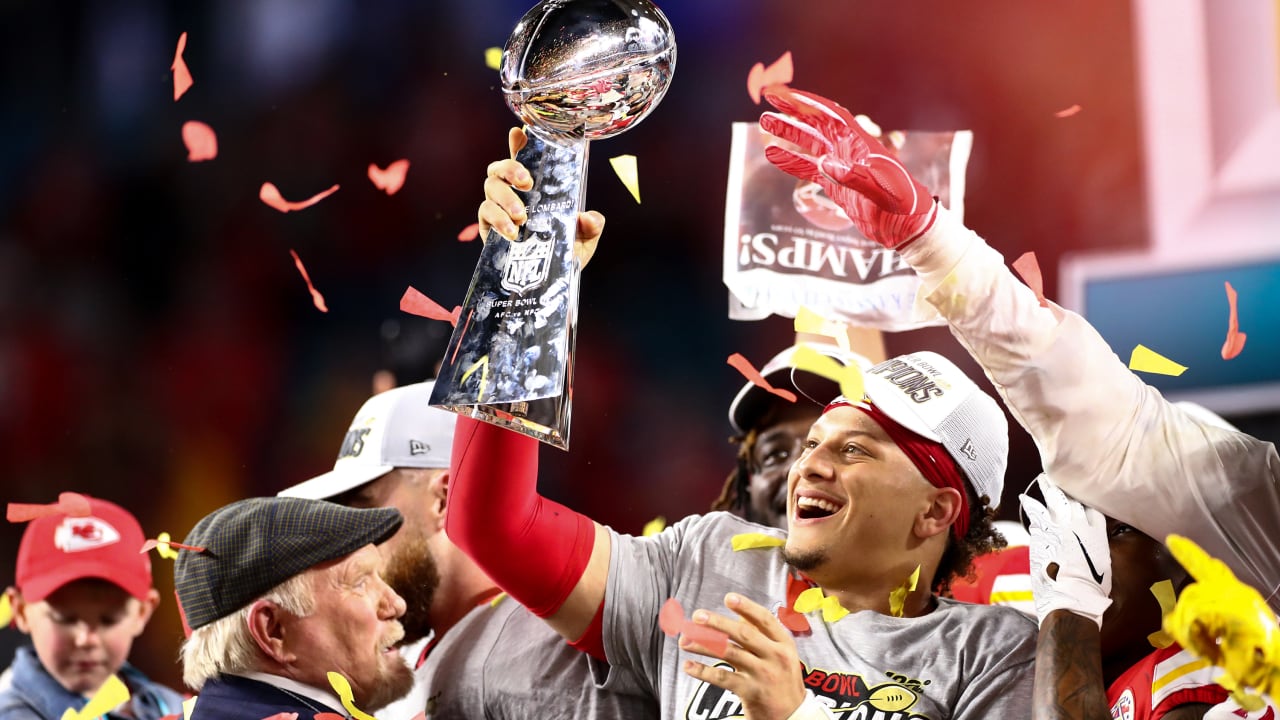 NFL: Lions spoil Chiefs' celebration of Super Bowl title by