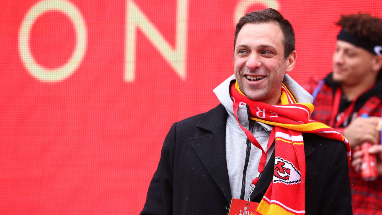 Kansas City Chiefs GM Brett Veach looks bad after Monday's news - A to Z  Sports